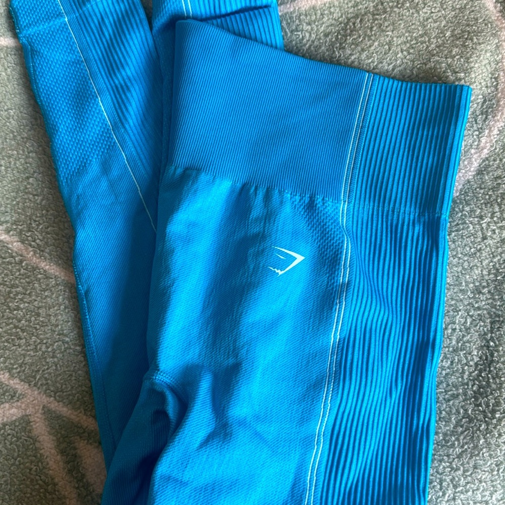 Blue gym shark leggings size small
